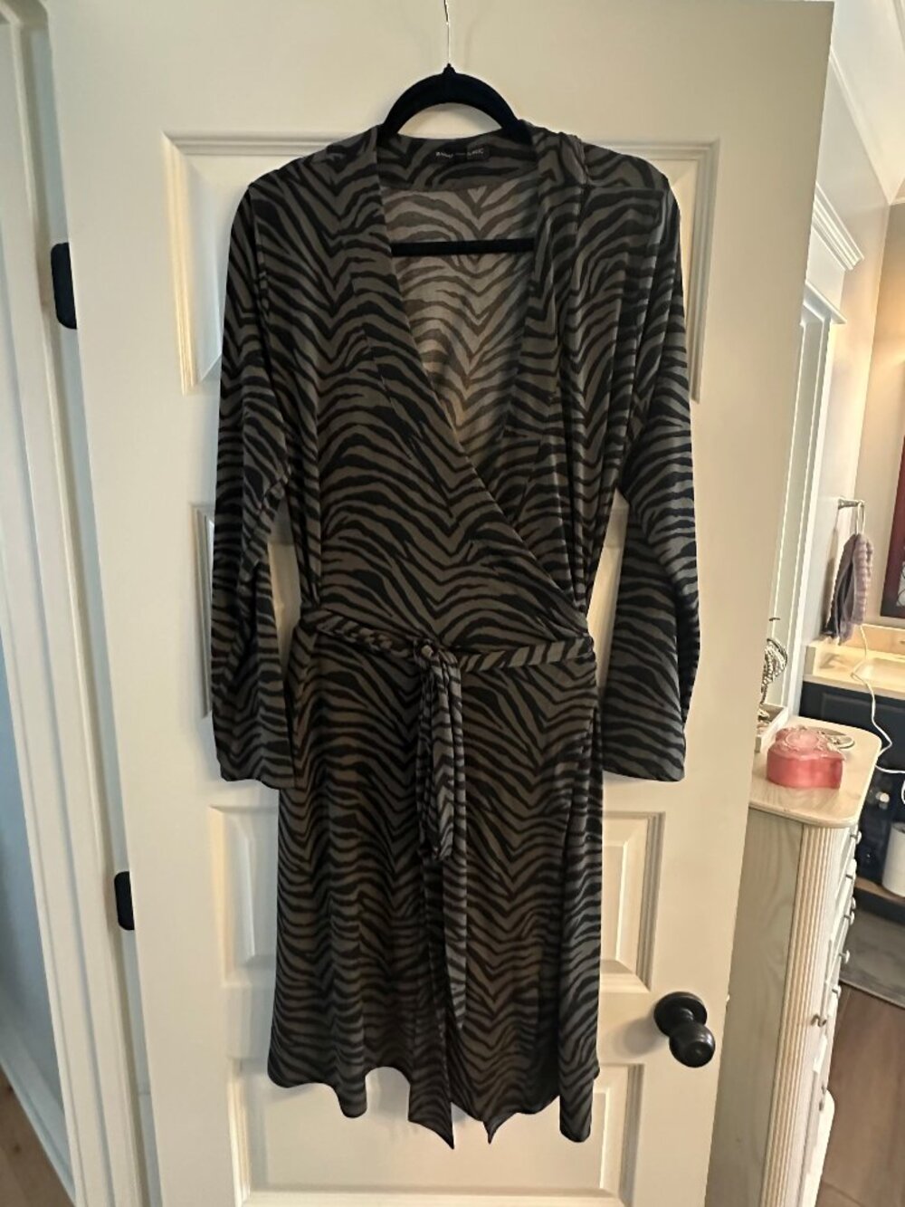 Banana Republic XL army green and black wrap dress
